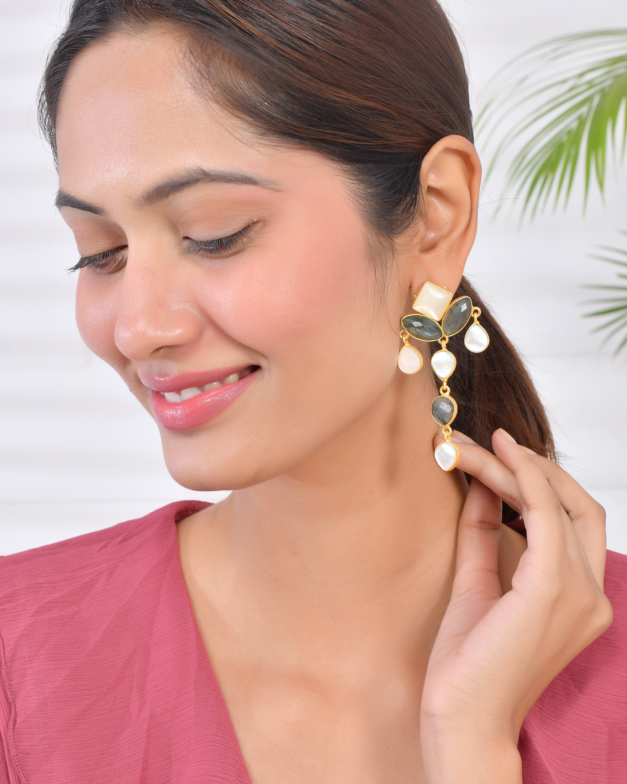 BLING INFINITY PETAL EARINGS