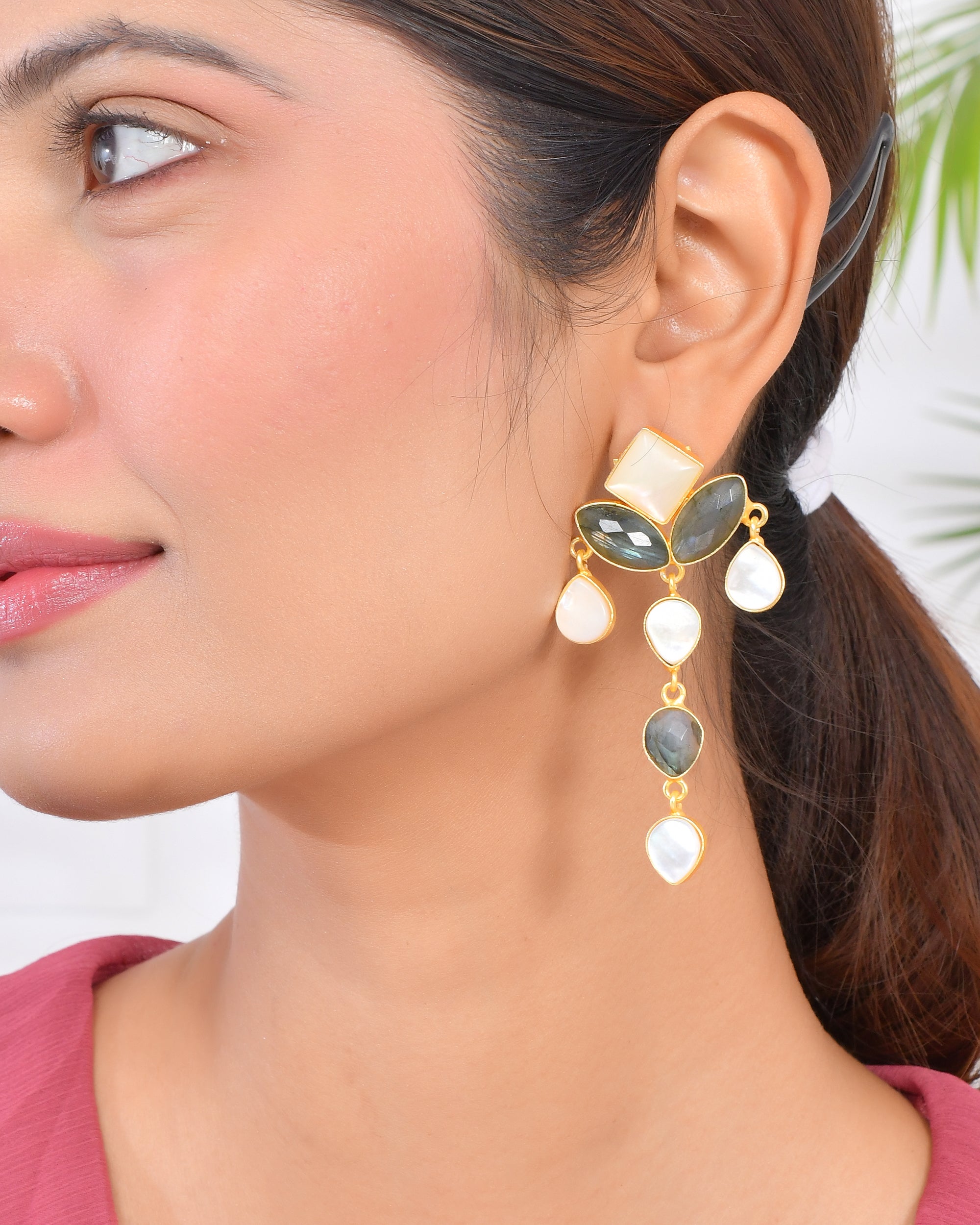 BLING INFINITY PETAL EARINGS