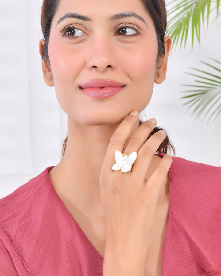 BUTTERFLY RING