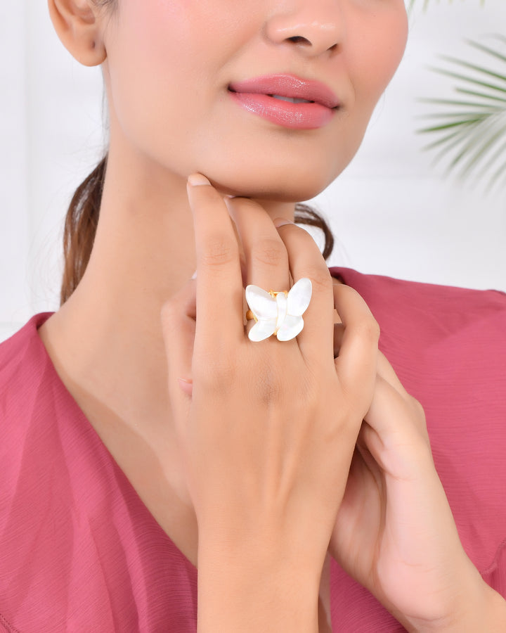 BUTTERFLY RING