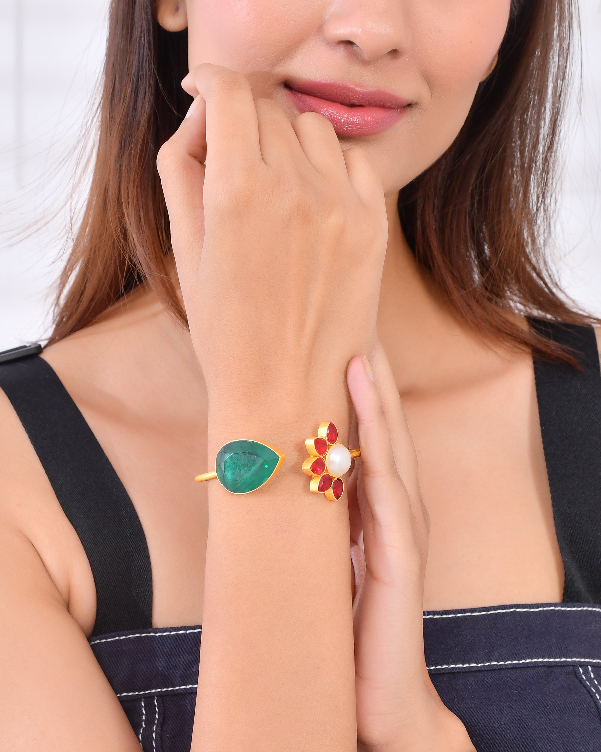 DELICATE DARLING CUFF