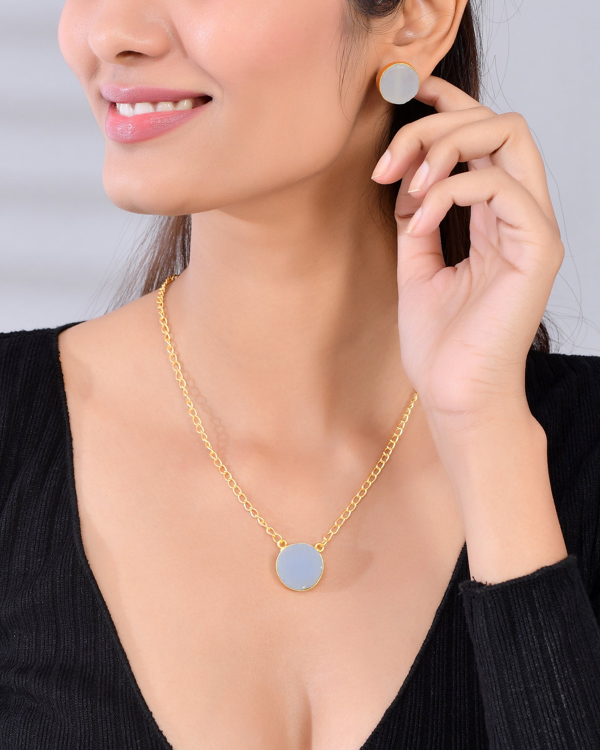 SEA BLUE WATER PENDANT