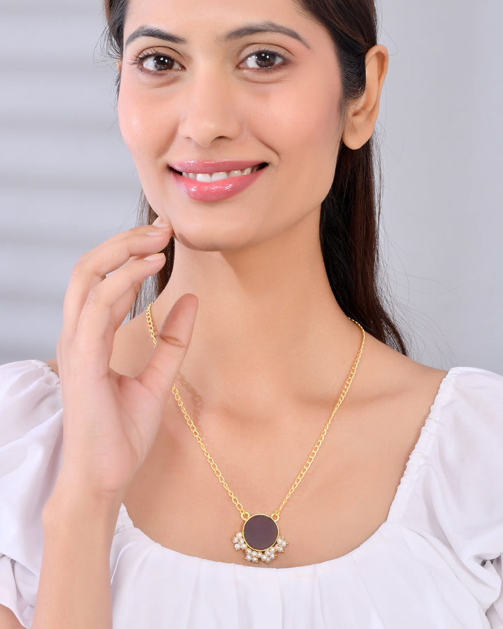 DELICATE PENDANT