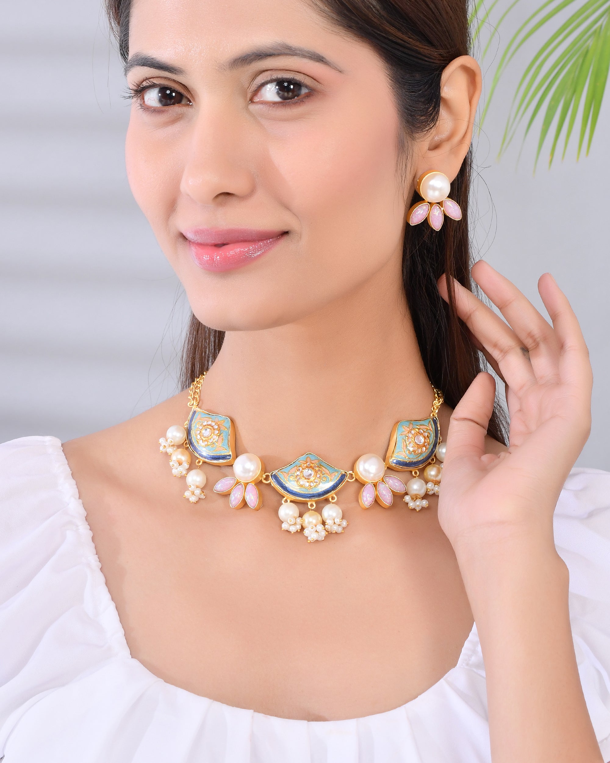 ETHENIC MEENAKARI NECKLACE
