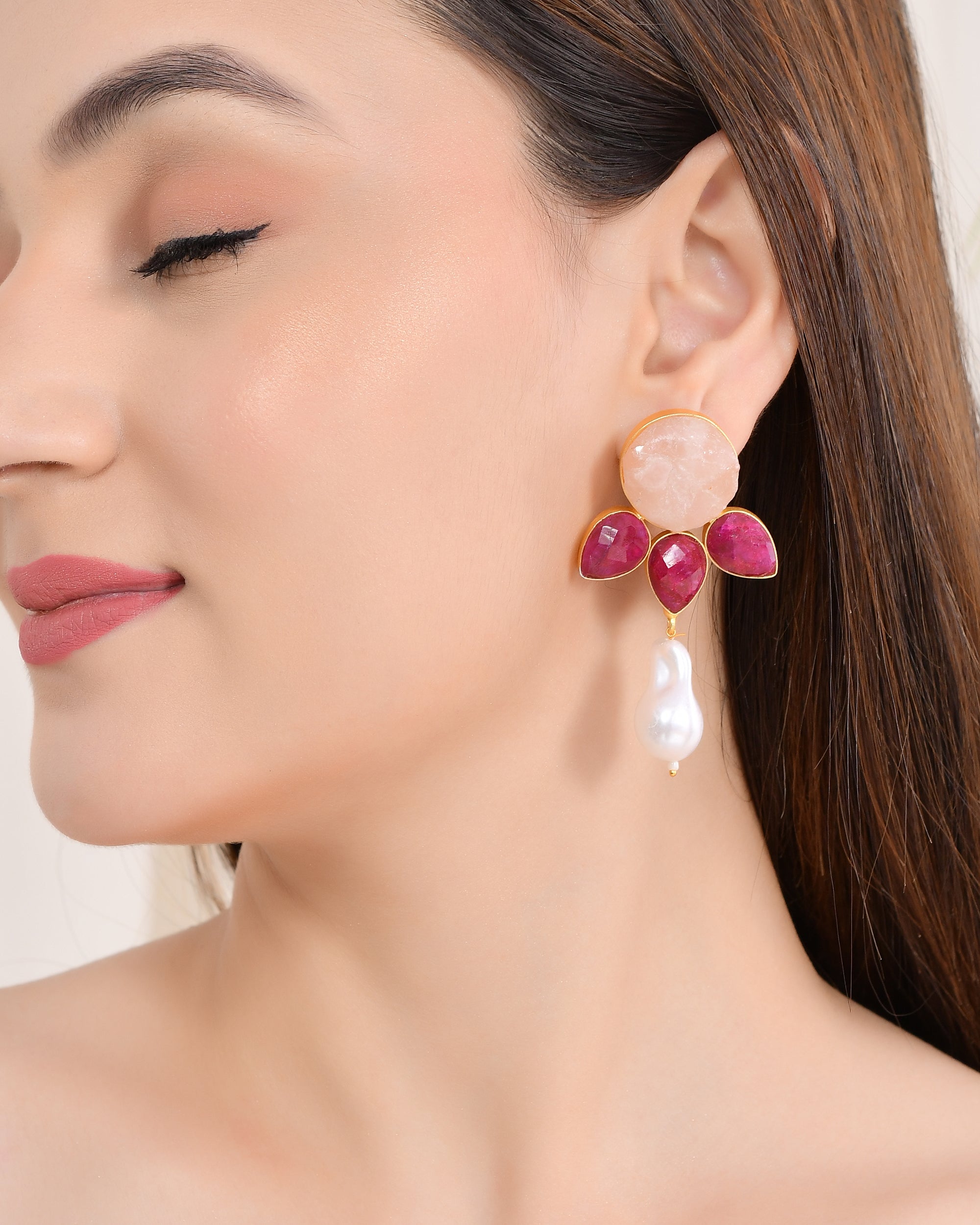 REVOLUTION ROSE QUARTZ EARINGS