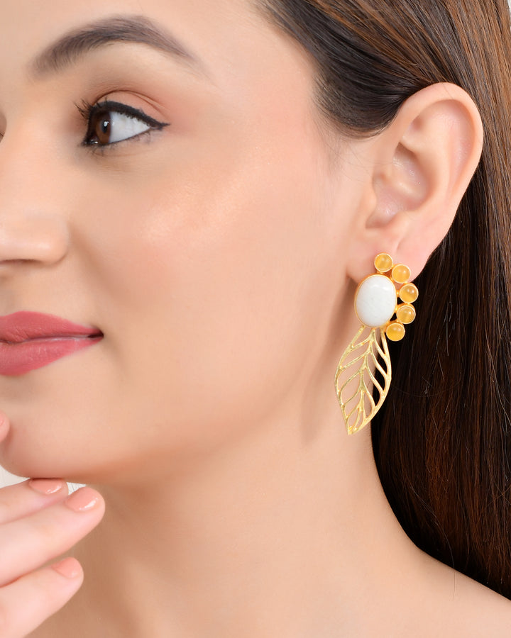 FLOWER PETAL EARING