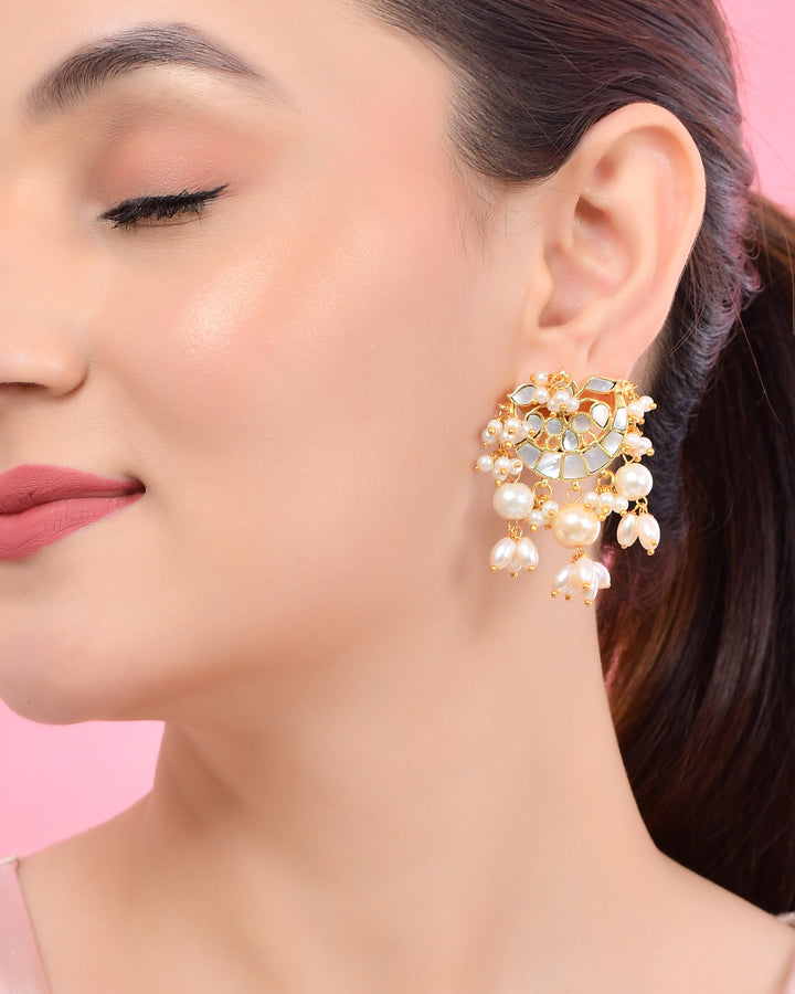 SUN AND MOON EARING