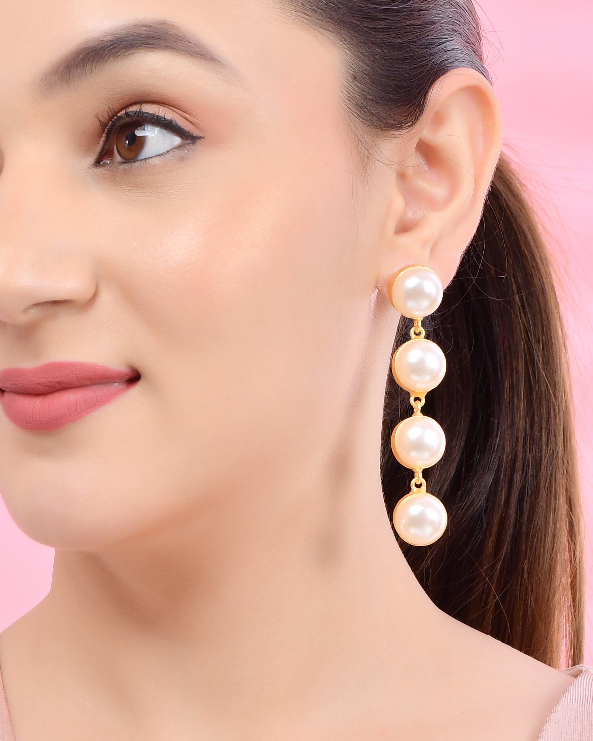 INFINITY PEARL EARINGS