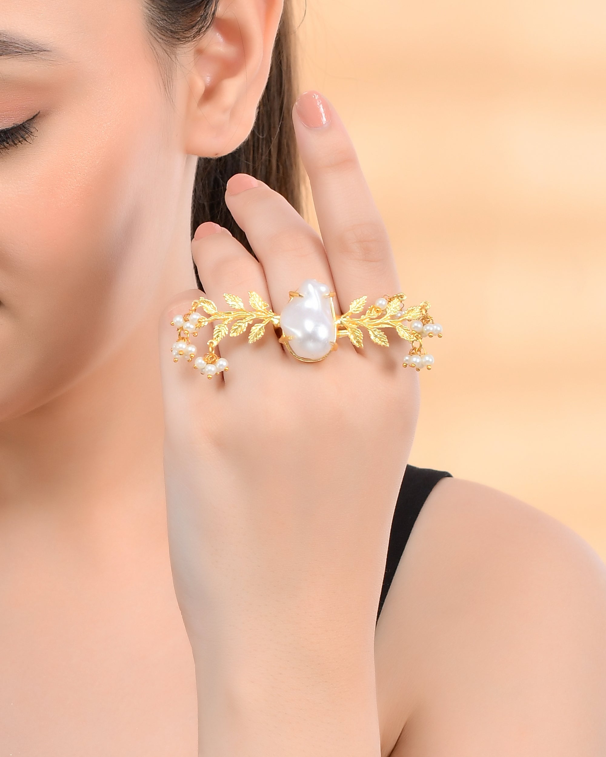 BAROUQUE PEARL RING
