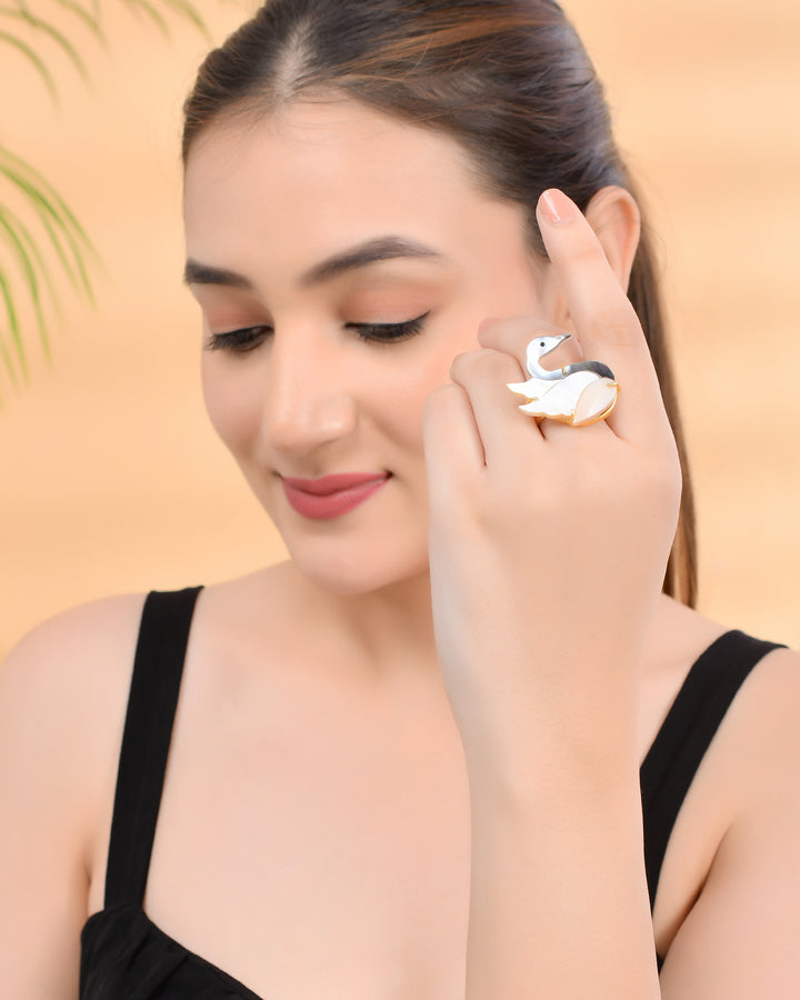 FLYING STORK RING