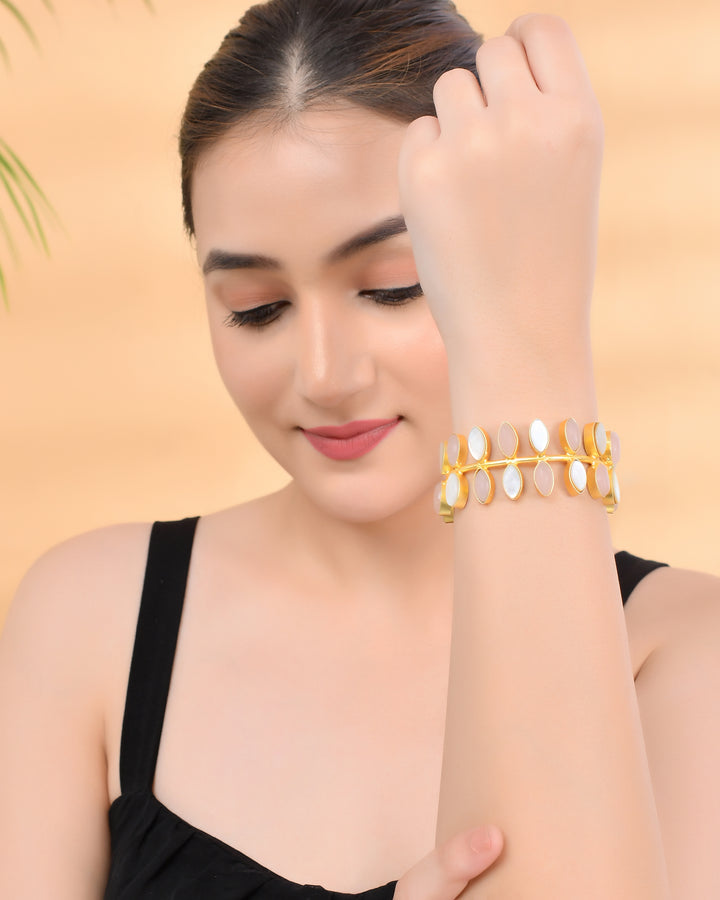 TULIP KADA