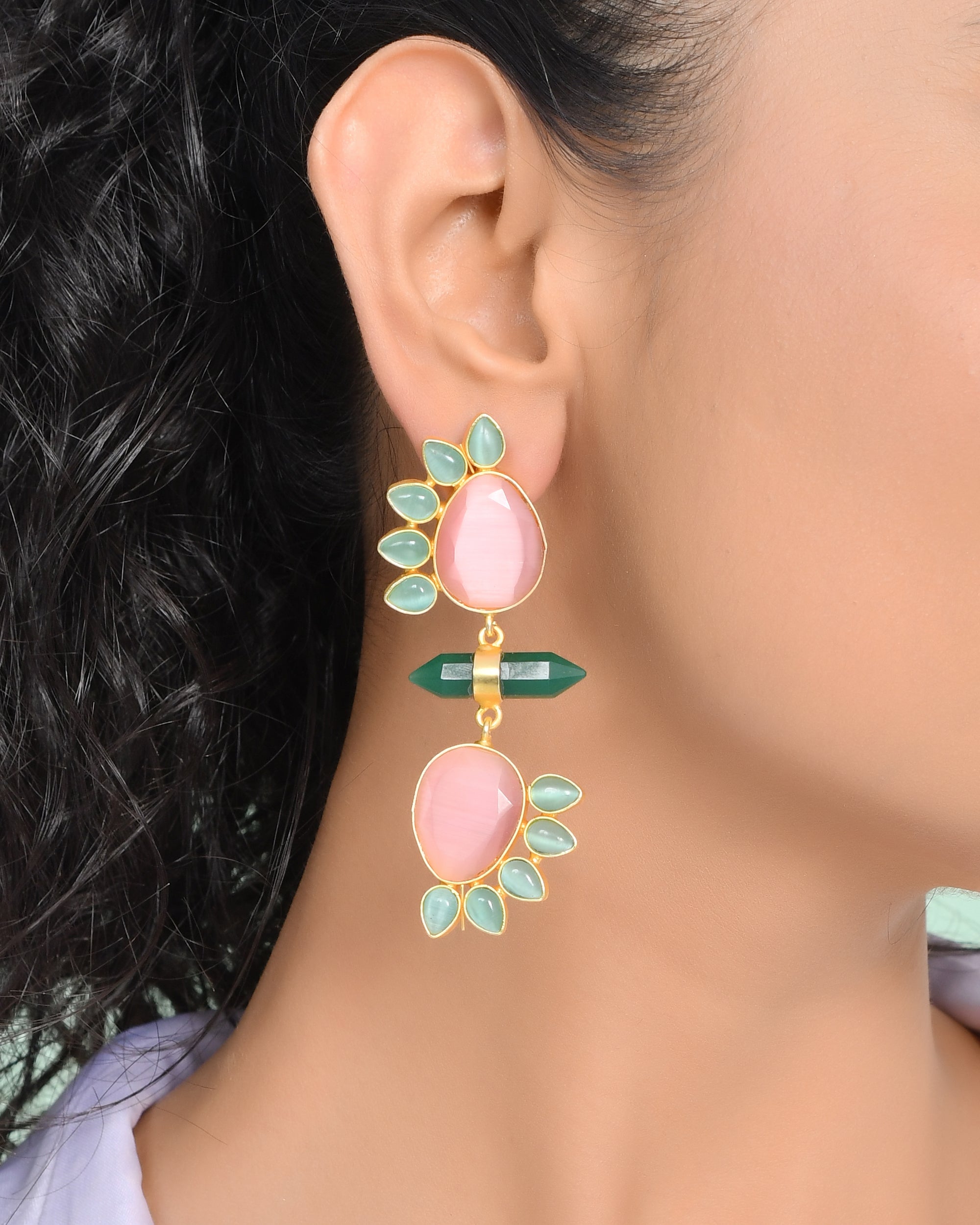 BANGER MISMATCH EARING WITH PENCIL