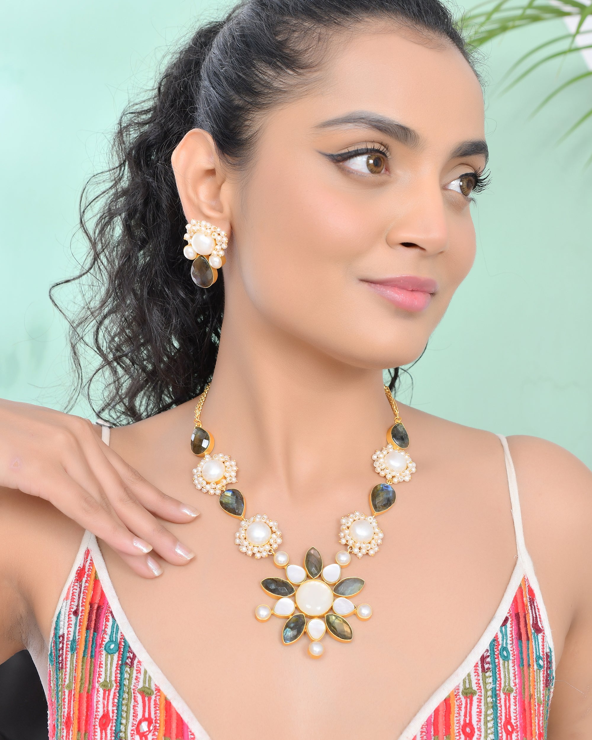 SUNFLOWER SHINE PENDANT