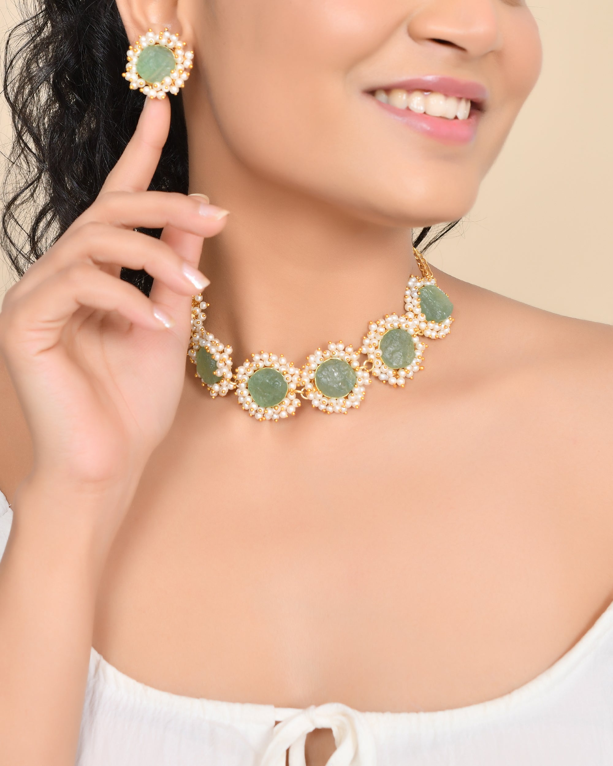 GREEN FOREST NECKLACE